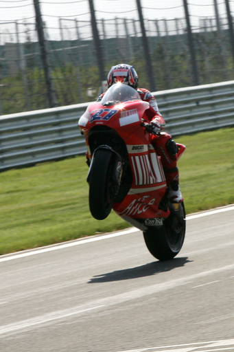 ＜07世界ロードレース選手権 第3戦＞MotoGPクラス・決勝、ストーナー 今季2度目の優勝を果たす - トルコ