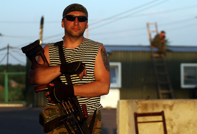 親露派がウクライナ軍輸送機を撃墜、49人死亡か