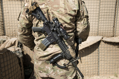 アフガンで自爆攻撃、米兵など7人死傷 タリバンが犯行声明