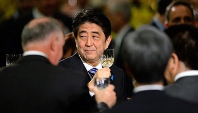 シー・シェパード創設者、捕鯨再開示唆する安倍首相に書簡