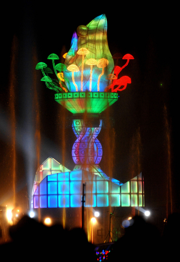 ネズミのランタンも登場、台湾のランタンフェスティバル