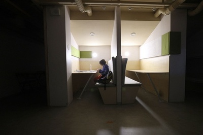 ロシア、ウクライナ発電施設への「大規模」攻撃開始