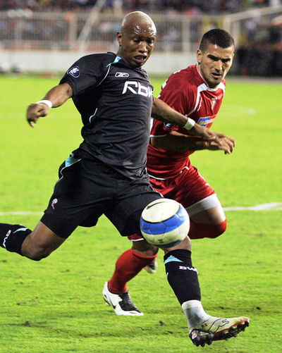 ラボトニツキ・コメタルvsボルトン・ワンダラーズは引き分け