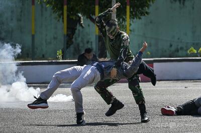 素行の悪い児童・生徒を新兵訓練施設送り、全国展開も視野 インドネシア