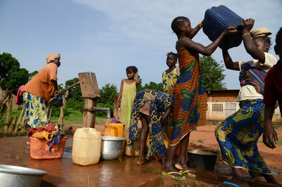 中央アフリカの戦闘は宗教紛争か、深層に民族対立 悪政 嫉妬