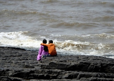 女性を撲殺し恋人男性の首を切断、インド北部で「名誉殺人」