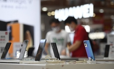 中国の今年1～2月のスマホ生産台数、1億7200万台に 