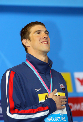 ＜第12回世界水泳選手権＞競泳、フェルプス 男子200メートル個人メドレー表彰式に臨む - オーストラリア