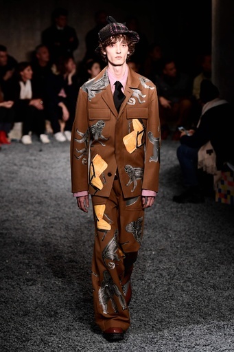 椅子やおもちゃ・楽器モチーフをデザイン、「マルニ」18/19年秋冬メンズ