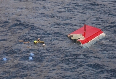 イージス艦衝突事故、海底捜索を打ち切り