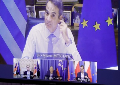 ギリシャ首相、ロックダウン違反で批判の的に「まるでフランス王室」