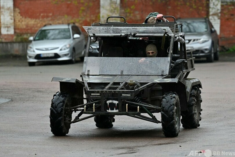 『マッドマックス』ばりの車両製造 ウクライナ軍に提供