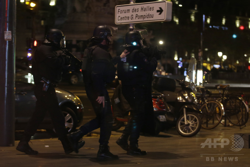 イスラム過激派の疑い、150か所を家宅捜索 フランス イスラム過激派の疑い、150か所を家宅捜索 フランス
