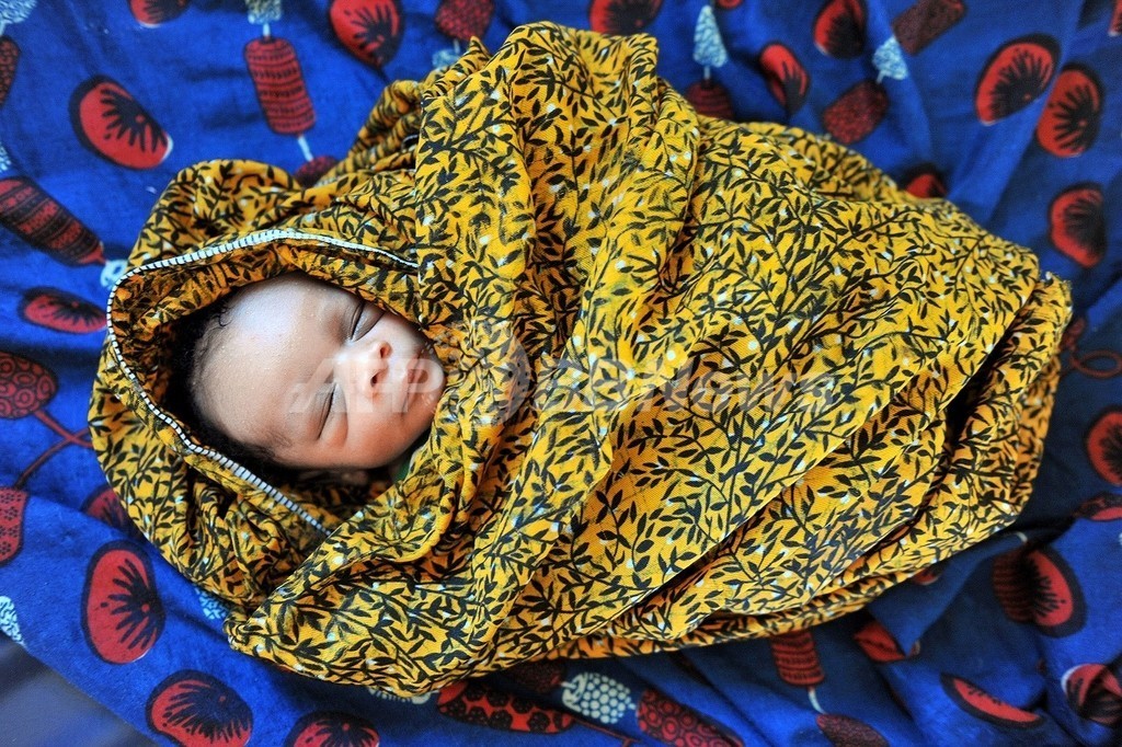 乳幼児突然死の半数が「添い寝」、正しい知識で予防可能 英研究 乳幼児突然死の半数が「添い寝」、正しい知識で予防可能 英研究