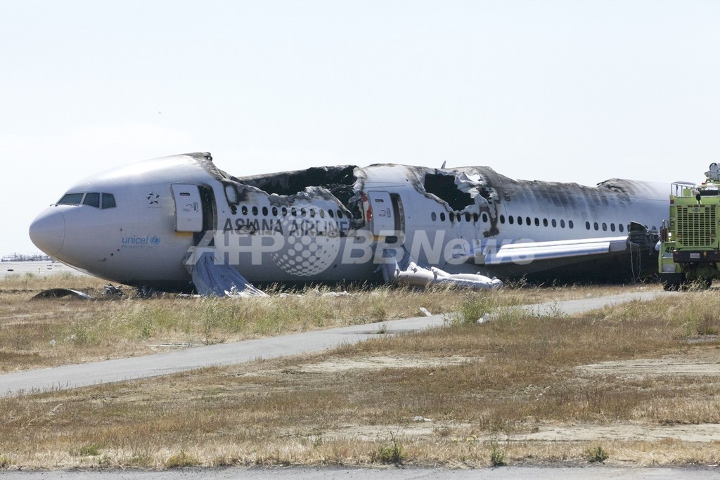 アシアナ機の乗客、ボーイング相手取り集団訴訟 アシアナ機の乗客、ボーイング相手取り集団訴訟