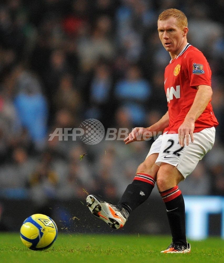 マンチェスター・ユナイテッド、スコールズの現役復帰を発表 写真10枚