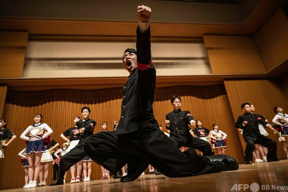 First male cheerleader in Japan's pro soccer league hopes to carve out new  path - The Mainichi