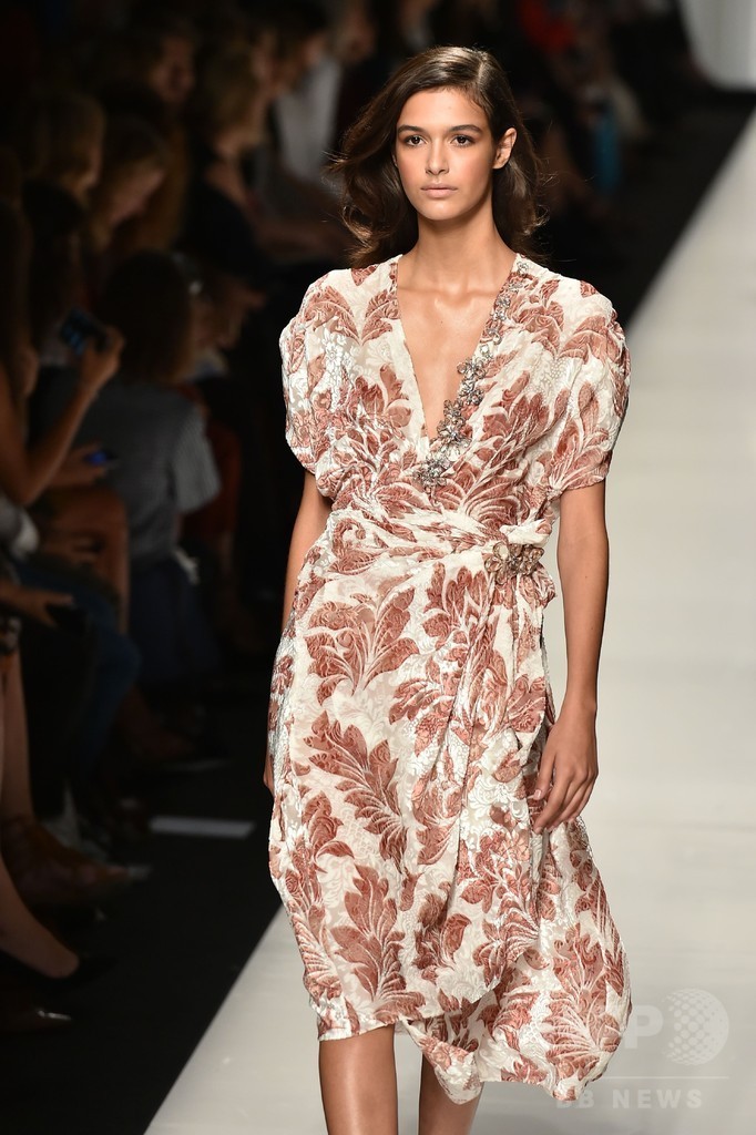 「エルマンノ シェルヴィーノ」17年春夏