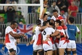 リオデジャネイロ五輪、7人制ラグビー男子準々決勝、日本対フランス。試合に勝利し歓喜する日本の選手（2016年8月10日撮影）。(c)AFP/PHILIPPE LOPEZ