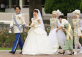 千葉県浦安市の東京ディズニーランド（Tokyo Disneyland）で28日、会社員の安孫子高行（Takayuki Abiko）さんと加越真由美（Mayumi Kagoshi）さんの結婚式が行われた。一般カップルがディズニーランドで挙式するのは開園以来、初めて（2012年9月28日撮影）。(c)AFP/Yoshikazu TSUNO