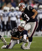 31ヤードのフィールドゴールを外すペイトリオッツのスティーヴン・ゴストコフスキー（%%Stephen Gostkowski、右%%）。(c)AFP/Getty Images Elsa