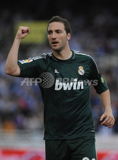 09-10 レアル・マドリード ゴンサロ・イグアイン アウェイ L 09-10 レアル・マドリード ゴンサロ・イグアイン アウェイ L