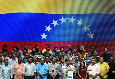 トランプ大統領、ベネズエラに警告 改憲するなら「経済的措置」