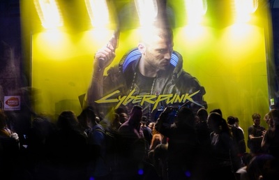 「サイバーパンク2077」波乱の発売 てんかん警告、バグに批判も