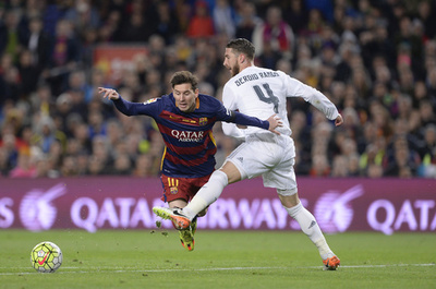 絶対に負けられないバルサ、好調レアルとのクラシコで必勝誓う