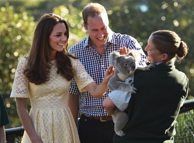 英国のウィリアム王子一家、シドニーの動物園を訪問