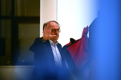 批判殺到の仏サッカー連盟会長が臨時会合を招集、辞任圧力強まる中