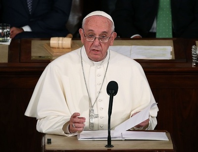 法王が米議会で演説、難民・気候変動への対策呼び掛け