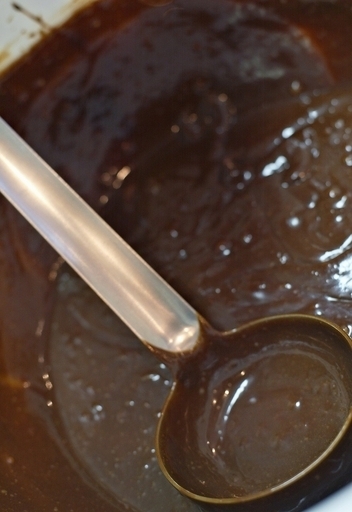 毒入りチョコムースで両親殺害、被告に禁固20年の判決