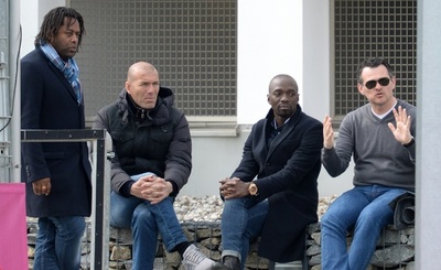 フランス人指導者一行がバイエルンの練習を見学