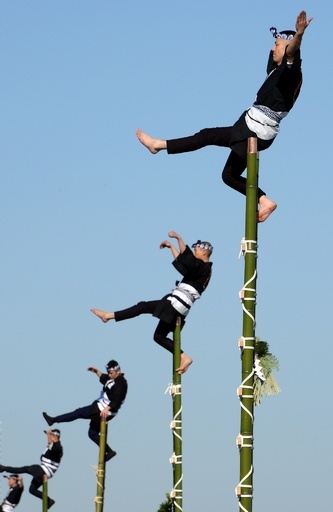 恒例・東京消防庁の出初め式、2700人が参加