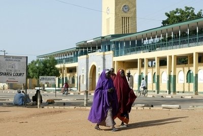 86人の妻をもつ男性、イスラム団体からの圧力で82人と離婚へ ナイジェリア