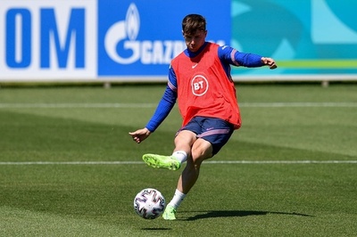 イングランド代表の2人が自主隔離、陽性選手との接触が判明