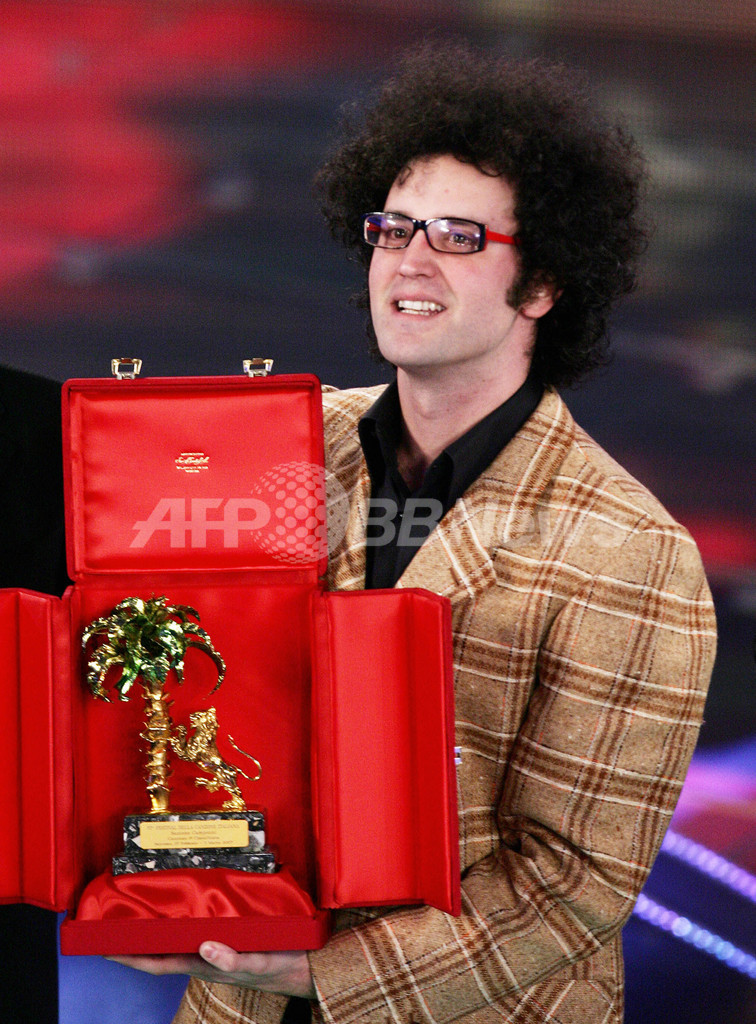 ＜第57回サンレモ音楽祭＞Simone Cristicchi受賞 - イタリア