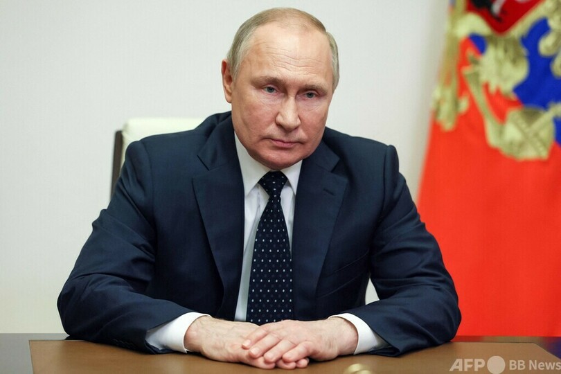 ロシア大統領、海運再開へ協力の用意 トルコ首脳と電話会談