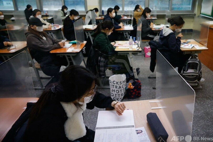 韓国大学入試 コロナ対策は万全 感染者は医療施設で受験 写真8枚 国際ニュース Afpbb News