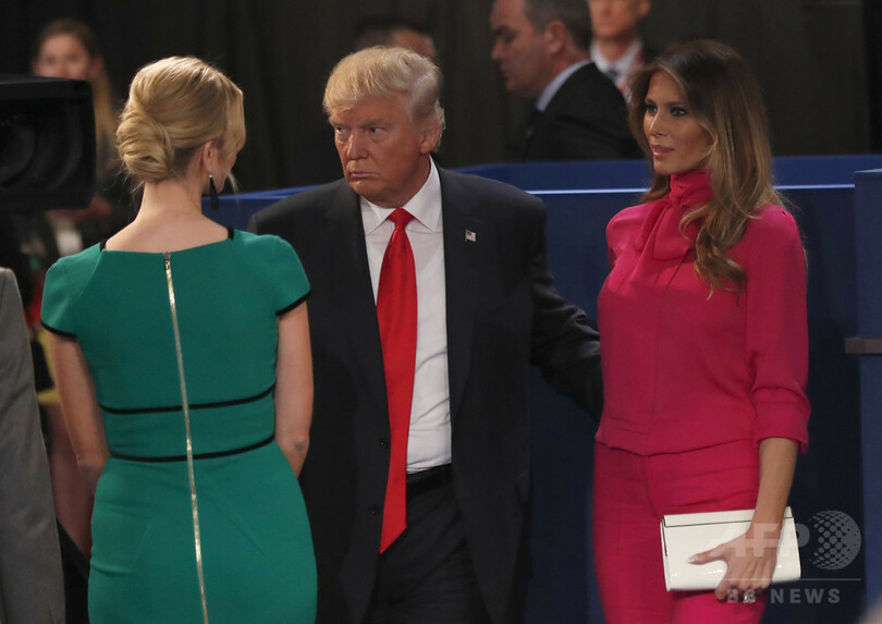 トランプ氏の娘イヴァンカさん、父親との絶妙な距離の取り方