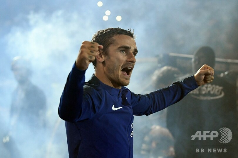 フランスがNL初勝利、試合後にW杯優勝セレモニー