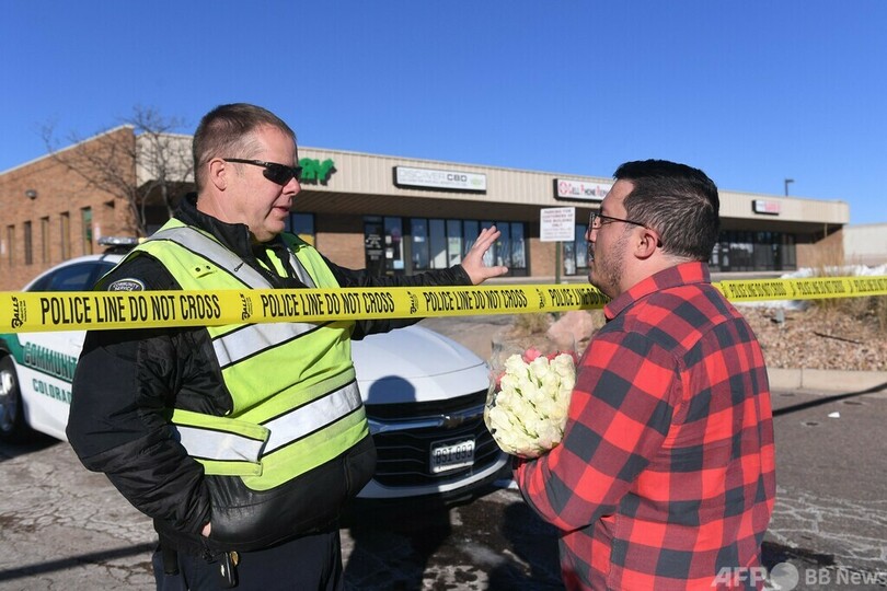 性的少数者集まるクラブで銃撃、5人死亡 米コロラド州