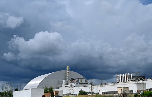 チェルノブイリ原発4号機覆う巨大シェルター、正式稼動開始 ウクライナ