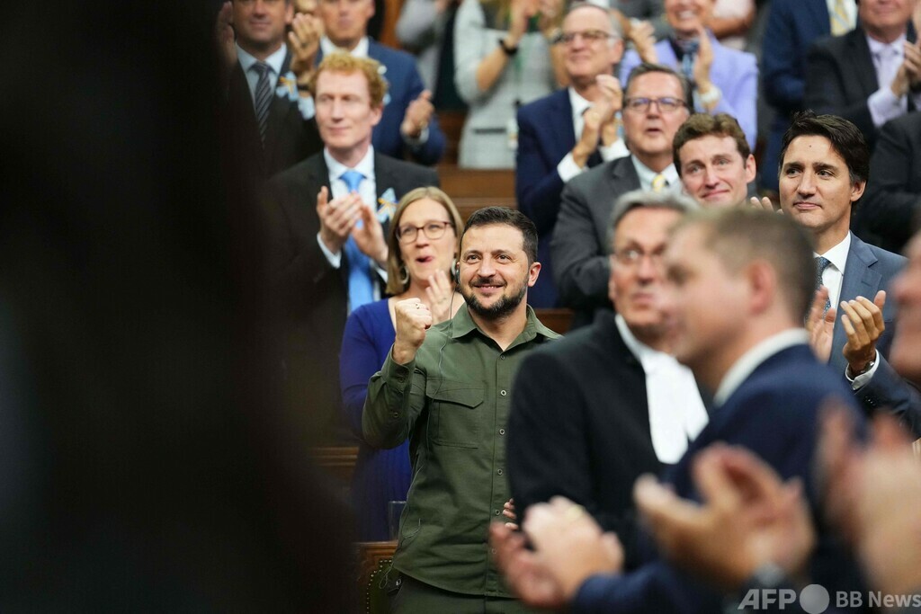 元ナチス親衛隊員を議会招待で物議、カナダ首相が謝罪 写真7枚 国際ニュース:AFPBB News