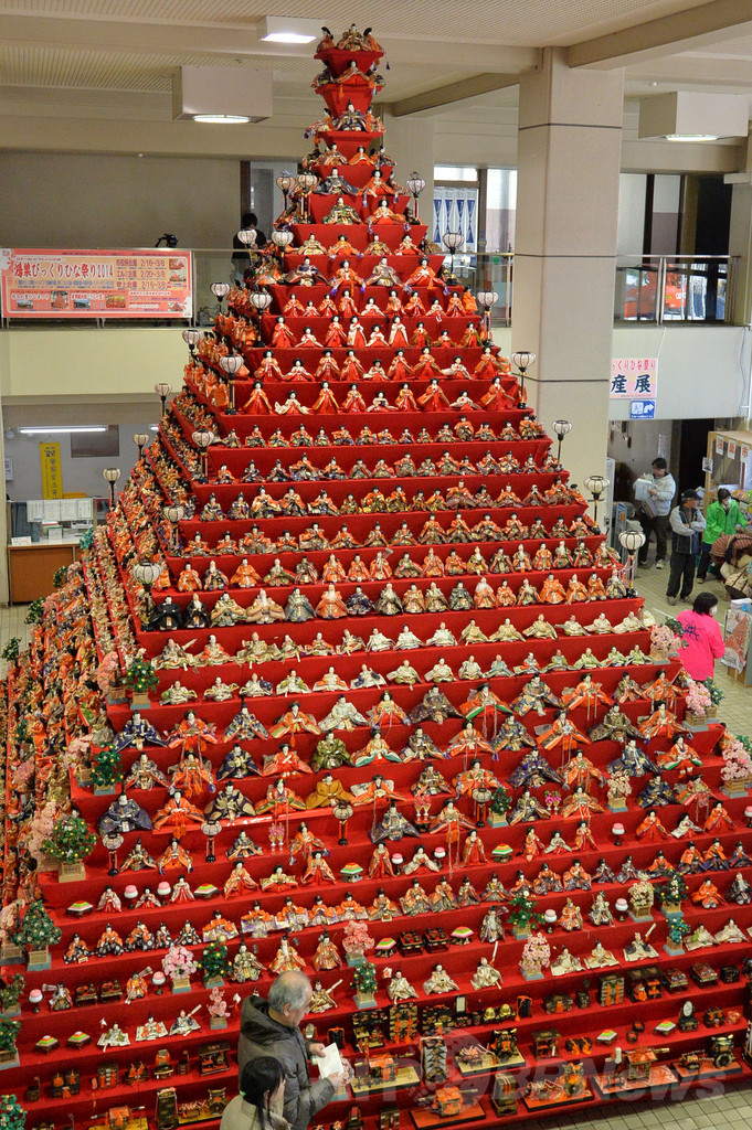 高さ7mの「ピラミッドひな壇」、埼玉・鴻巣 写真10枚 国際ニュース:AFPBB News