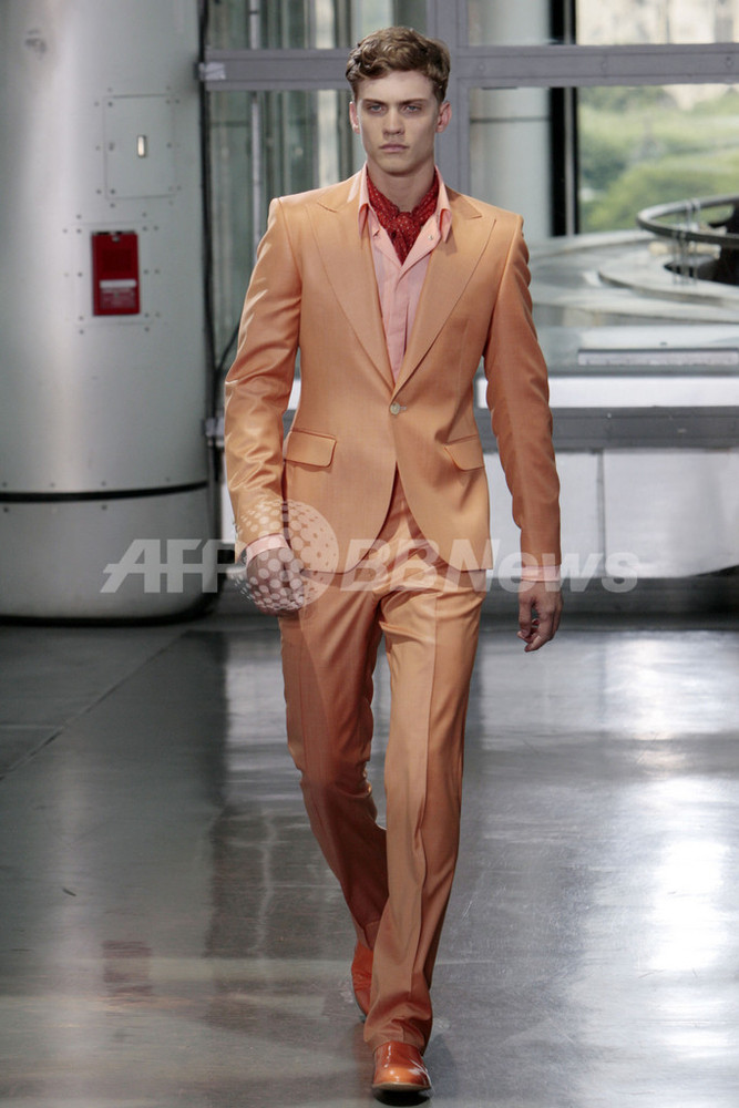 美品 Thierry Mugler ティエリーミュグレー アシメリネンジャケット 美品 Thierry Mugler ティエリーミュグレー アシメリネンジャケット