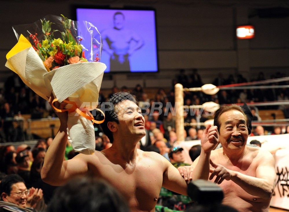 力道山の没後50年記念興行で孫がプロレスデビュー 写真5枚 国際