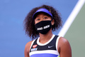 全米オープンテニス、女子シングルス3回戦。米黒人男性アマード・アーベリーさんの名前が入ったマスクをつける大坂なおみ（2020年9月4日撮影）。(c)Al Bello/Getty Images/AFP