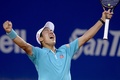男子テニス、バルセロナ・オープン、シングルス決勝。勝利を喜ぶ錦織圭（2015年4月26日撮影）。(c)AFP/JOSEP LAGO